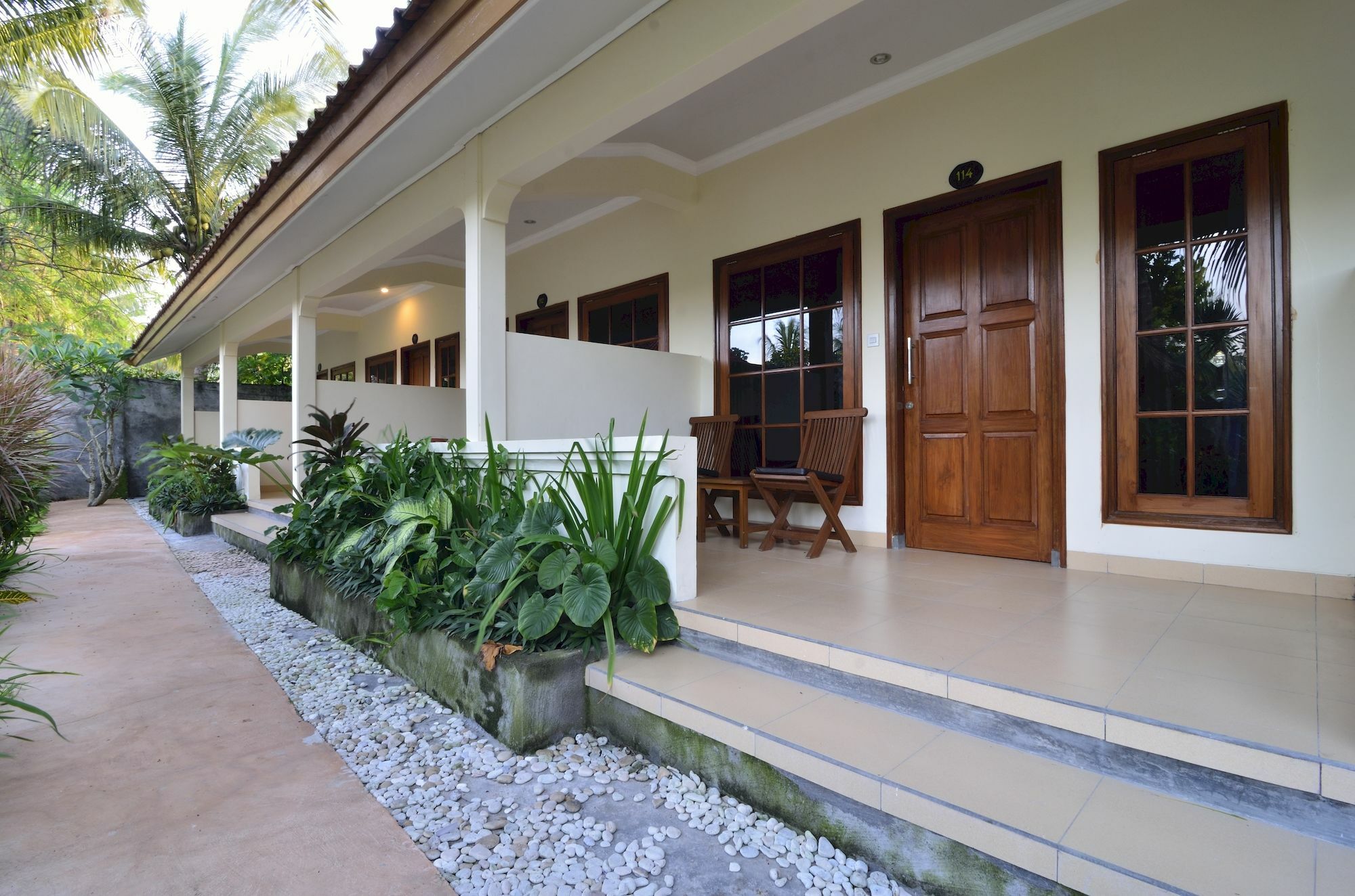 Segara Anak Bungalow & Restaurant Kuta  Ngoại thất bức ảnh